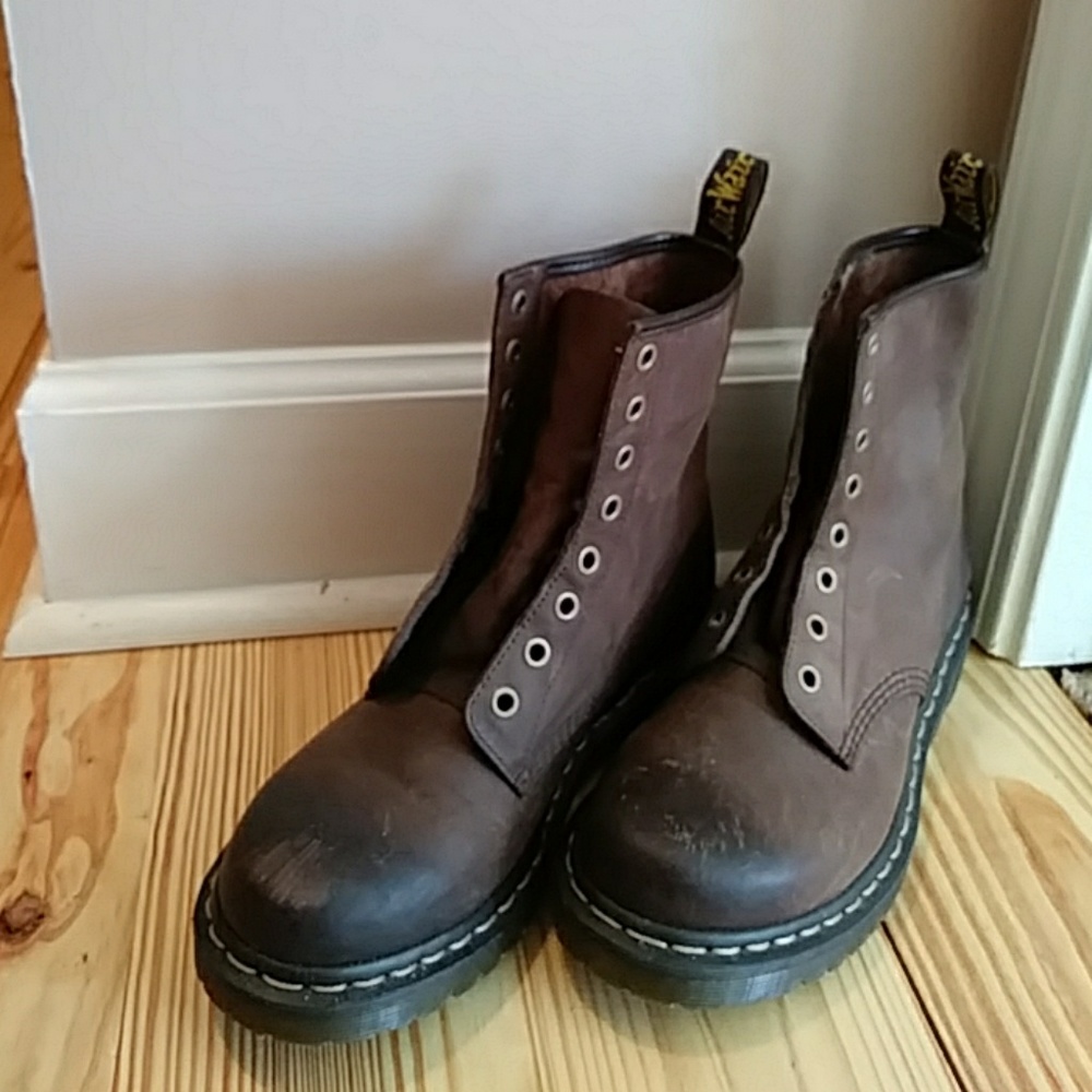 Dr. Martens